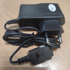 Зарядний пристрій lg 1800
